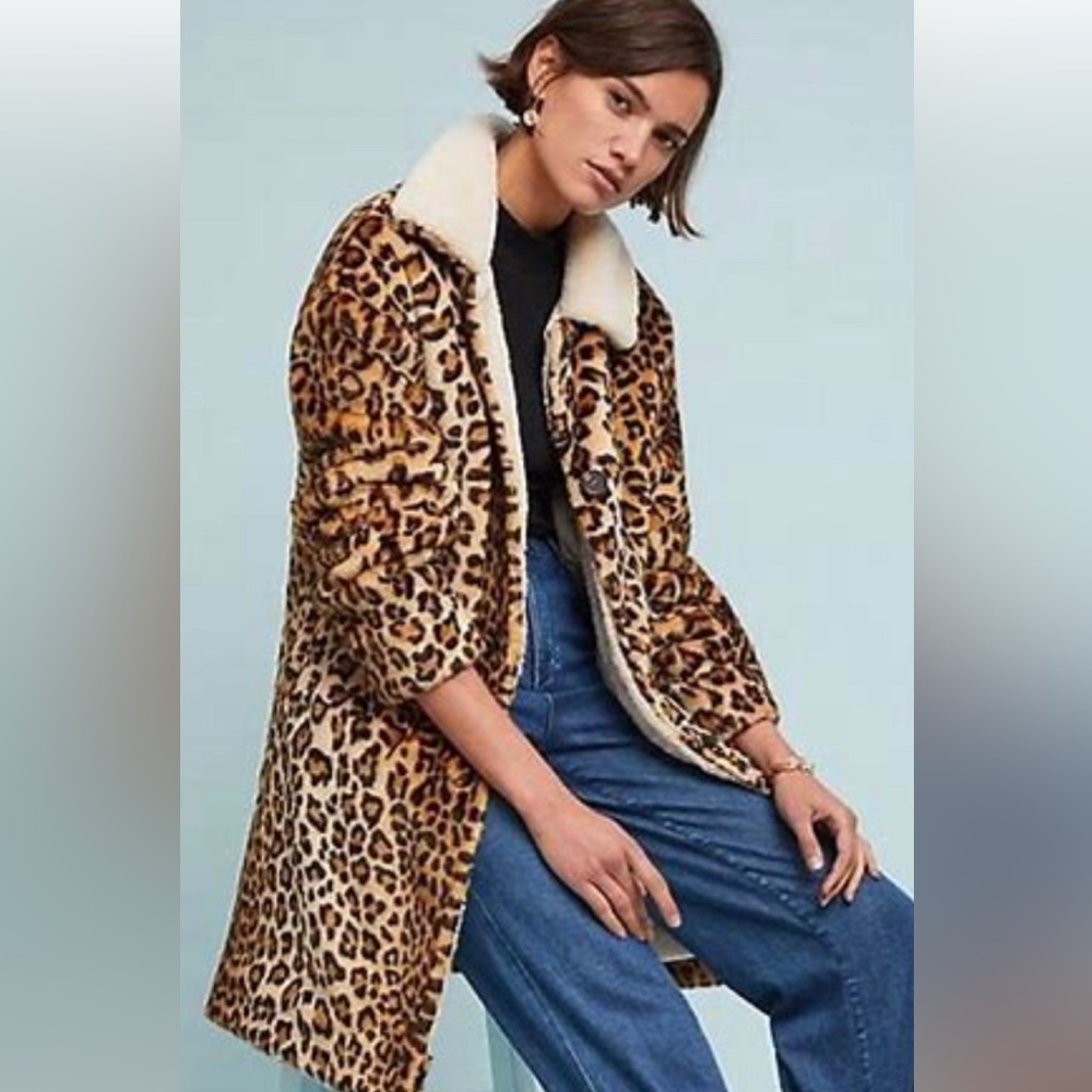 Anthropologie Jkt Vegan size M. Worn once like new. Quilted